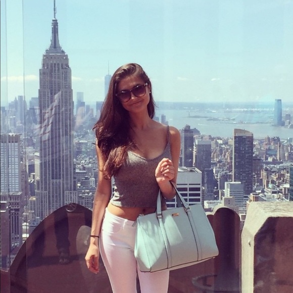 Posh Ambassador 💕 - Picture 5 of 5